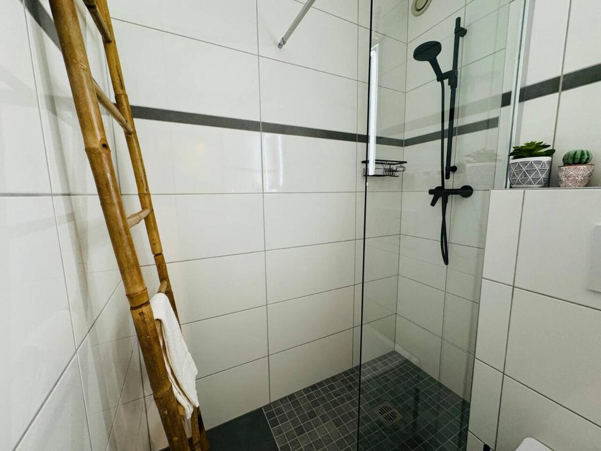 Klassen Stay - Design Studio In 11 Etage - Tolle Aussicht - Sauna, Pool - Netflix Lahnstein Exterior photo