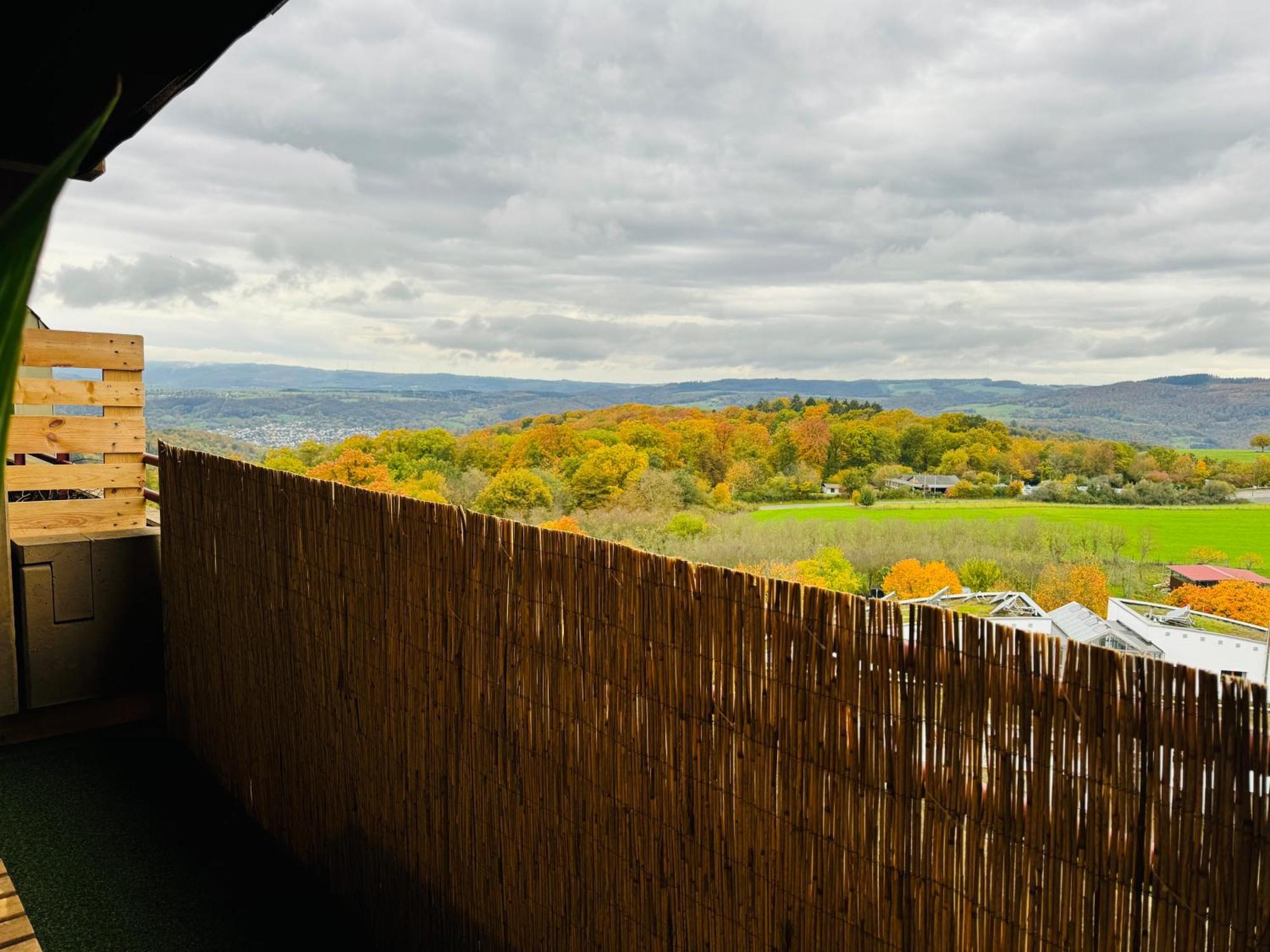 Klassen Stay - Design Studio In 11 Etage - Tolle Aussicht - Sauna, Pool - Netflix Lahnstein Exterior photo