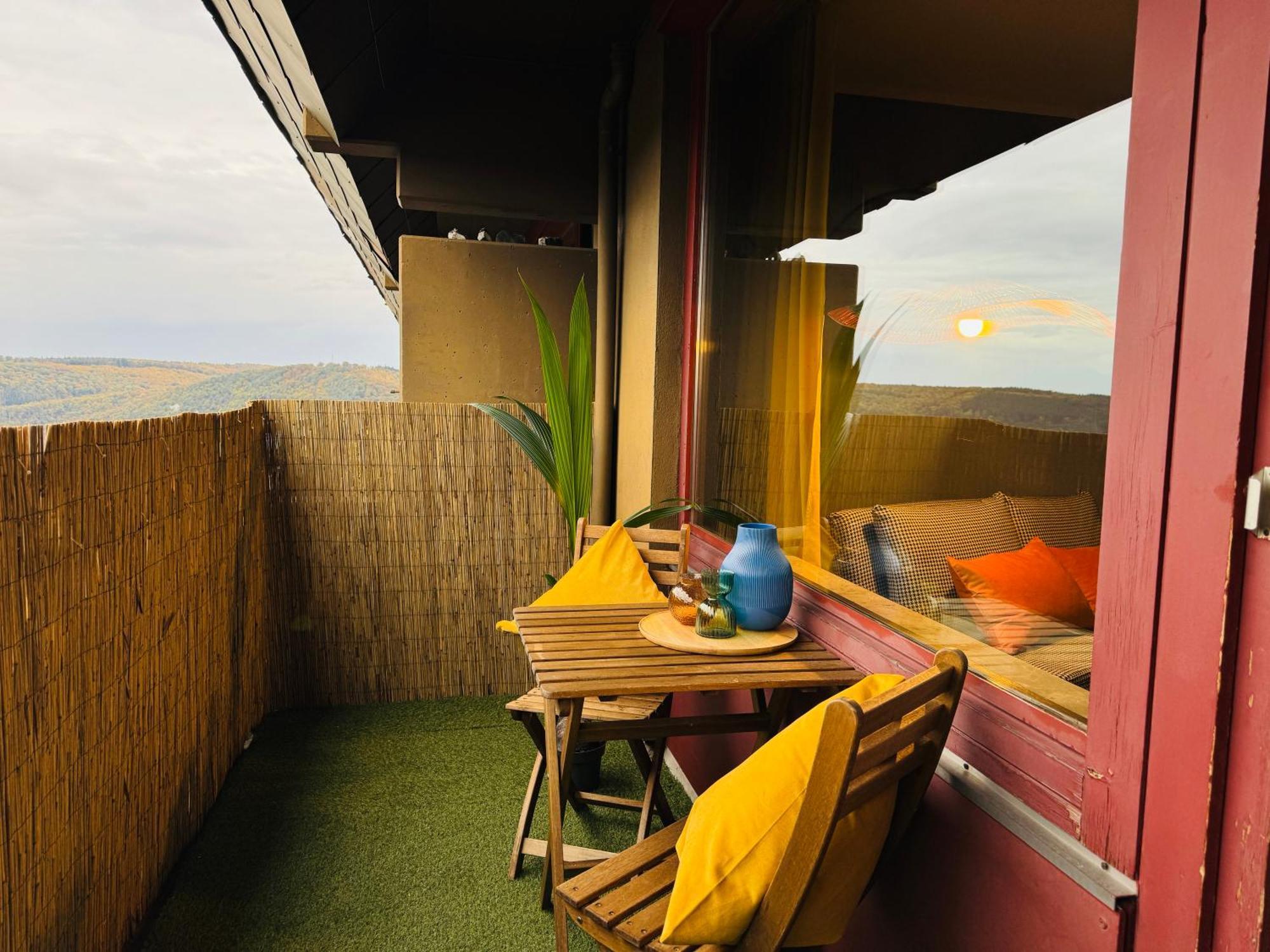 Klassen Stay - Design Studio In 11 Etage - Tolle Aussicht - Sauna, Pool - Netflix Lahnstein Exterior photo